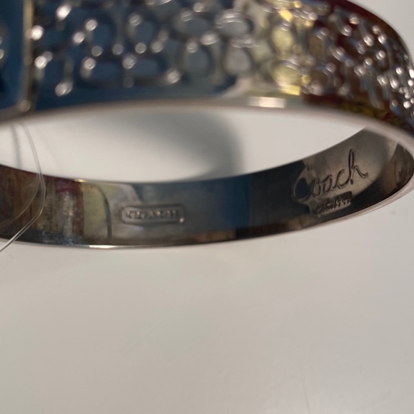 Coach Bracelet - Picture 2 of 3